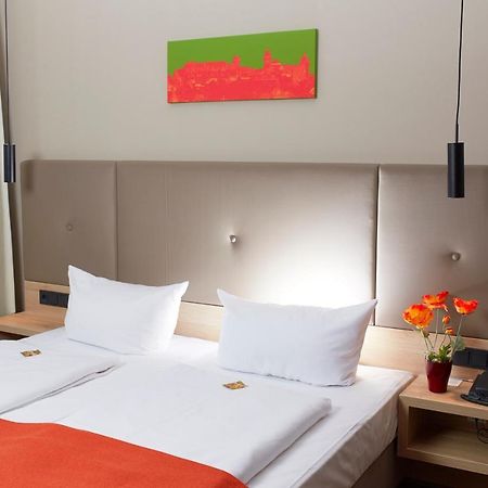 Hotel Alpha Nuremberg Bagian luar foto